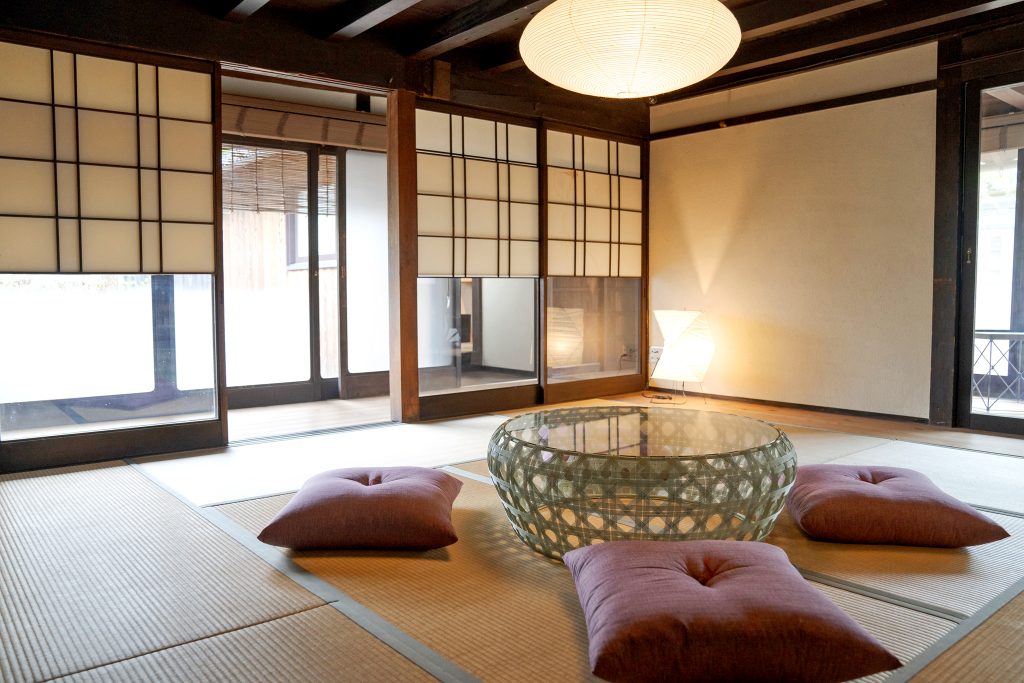 篠山城下町ホテルNIPPONIAの新たな一棟貸切の客室YOMENA
